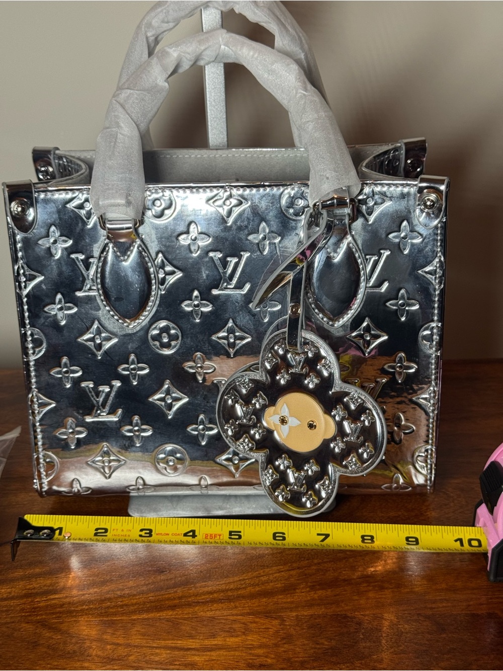 Silver Patent Tote. Band new. No Brand.